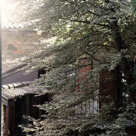 Suites&atelier Guest house