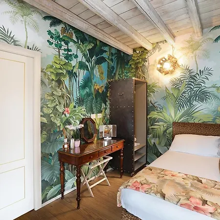 Guest house Suites&atelier *